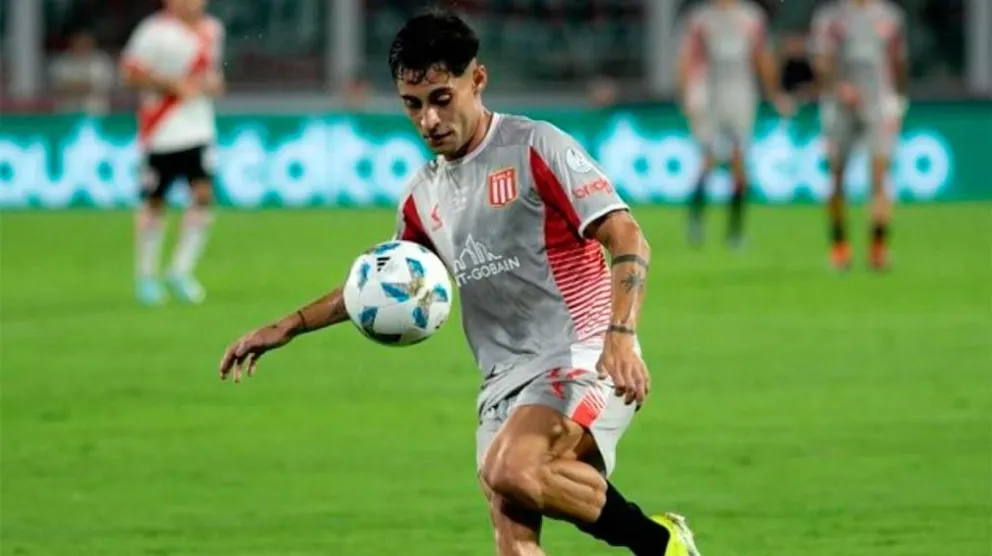 Buena noticia: Javier Altamirano recibió el alta tras el susto del partido ante Boca