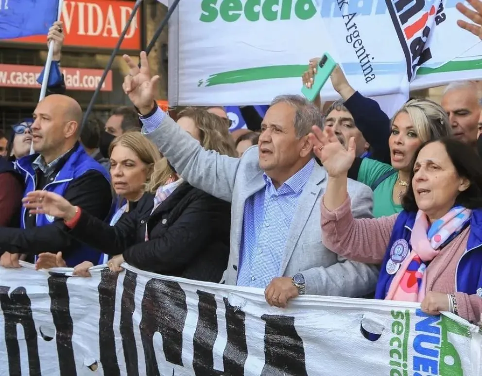 Nuevo acuerdo salarial para los bancarios: suba del 50% en tres meses