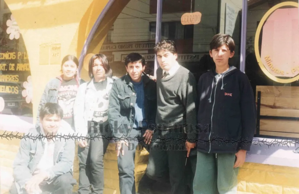 La vez que Ricky Espinosa paseaba en Bariloche y terminó tocando en Onelli y La Paz