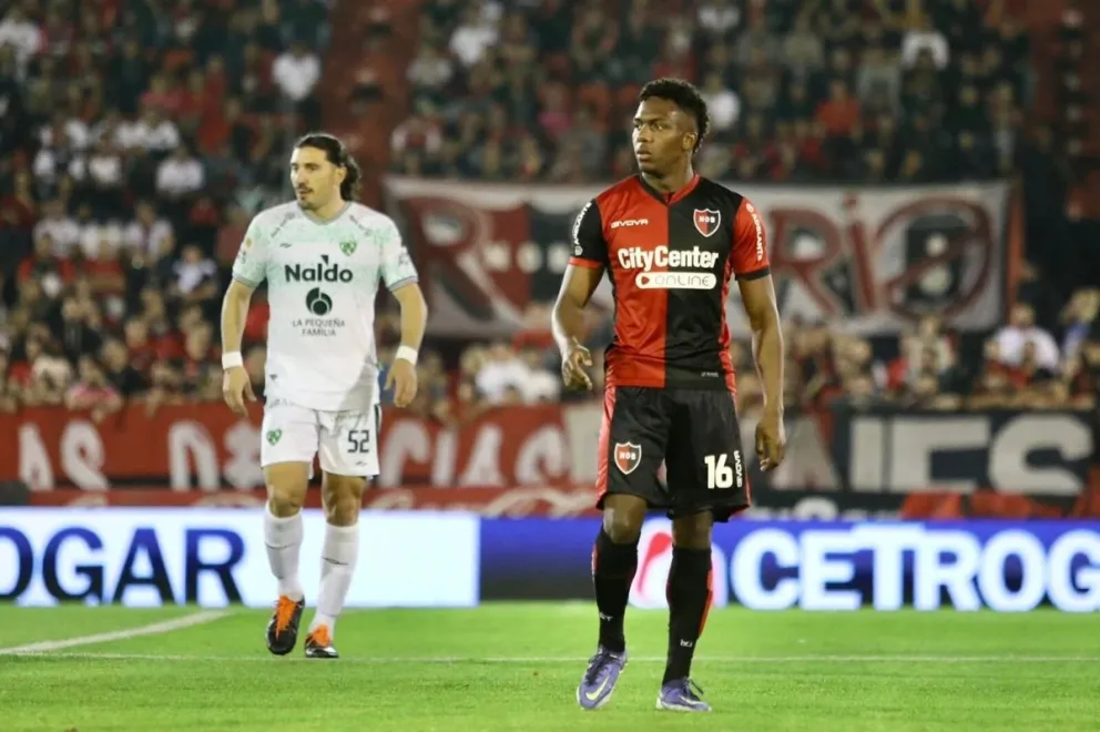 Sarmiento se enfrenta a Newell's por la Copa de la Liga Profesional: todos los detalles
