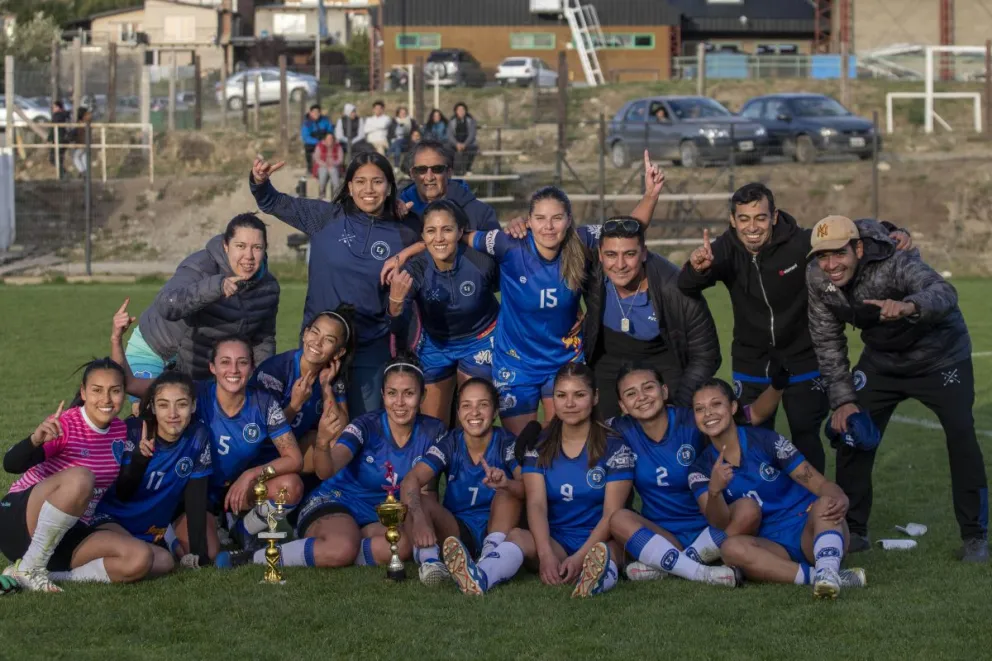 A El Team le costó, pero ganó y se quedó con el Oro