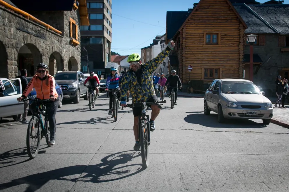 Edgardo Suárez y el sueño de que el año próximo el número de ciclistas sea igual a la cifra de caídos en el Atlántico Sur