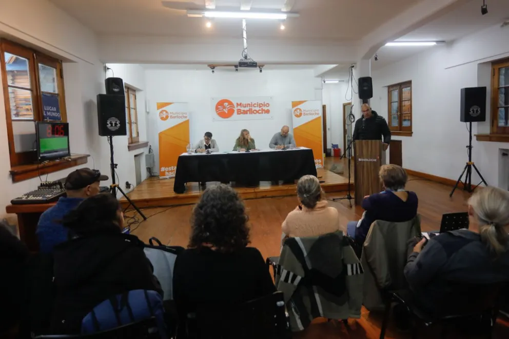 Una información importante para los vecinos / Foto Matías Garay 
