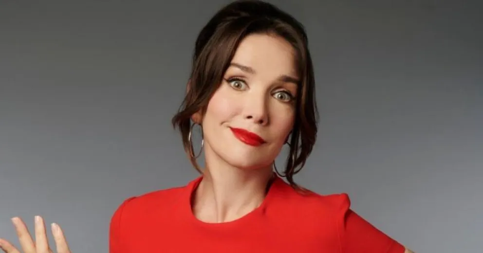 Una fanática realizó una muñeca de porcelana de Natalia Oreiro y sorprendió lo idénticas que son 