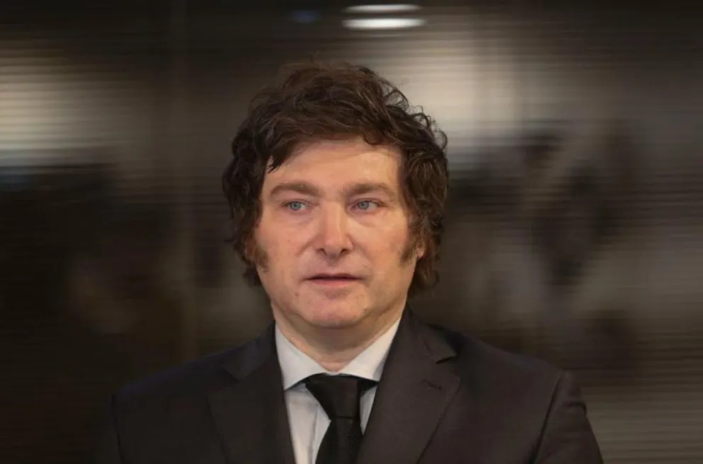 Milei llega a Bariloche para participar del Foro de Convergencia Empresarial 