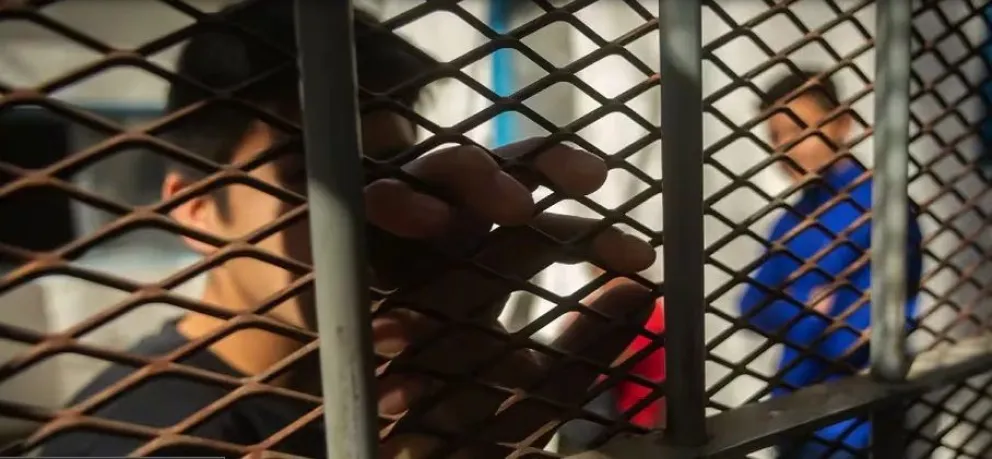 Polémica: un gobernador pide que la Justicia juzgue a los menores que delinquen como adultos