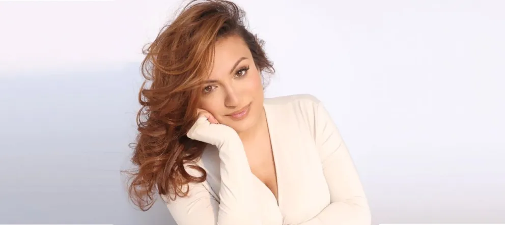 Jane Dipika Garrett y la búsqueda de aceptarnos tal como somos 