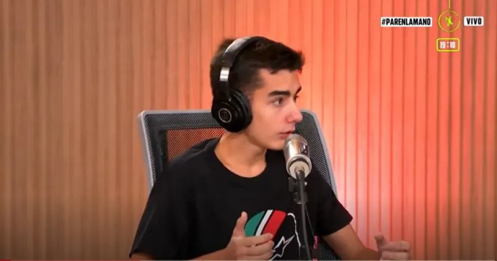 No podía venir a Bariloche de viaje de egresados y un famoso streamer le cumplió el sueño