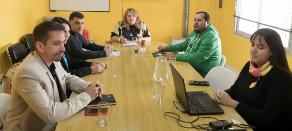 El Gobierno realizó una nueva oferta en la reunión paritaria