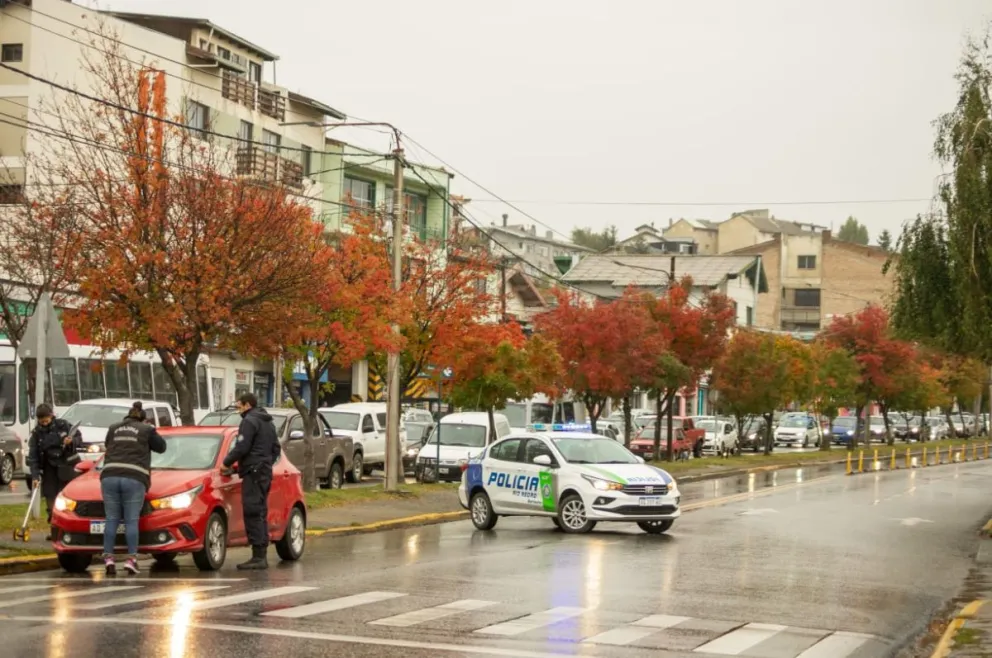 Joven herido tras ser atropellado en 12 de Octubre y Los Ñires