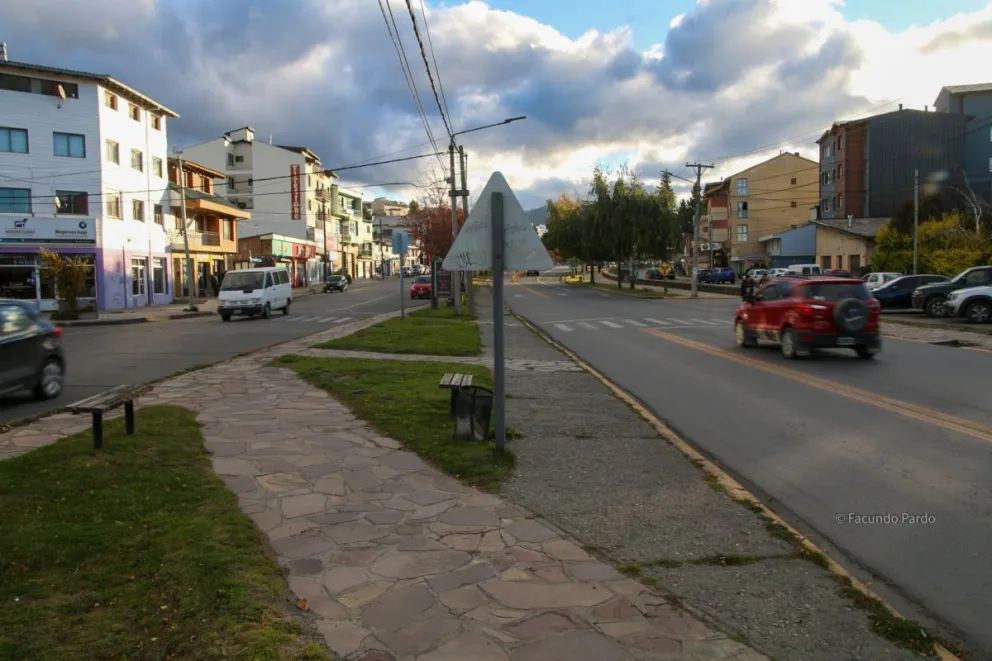 La mujer atropellada ayer en el Ñireco sufrió una grave lesión