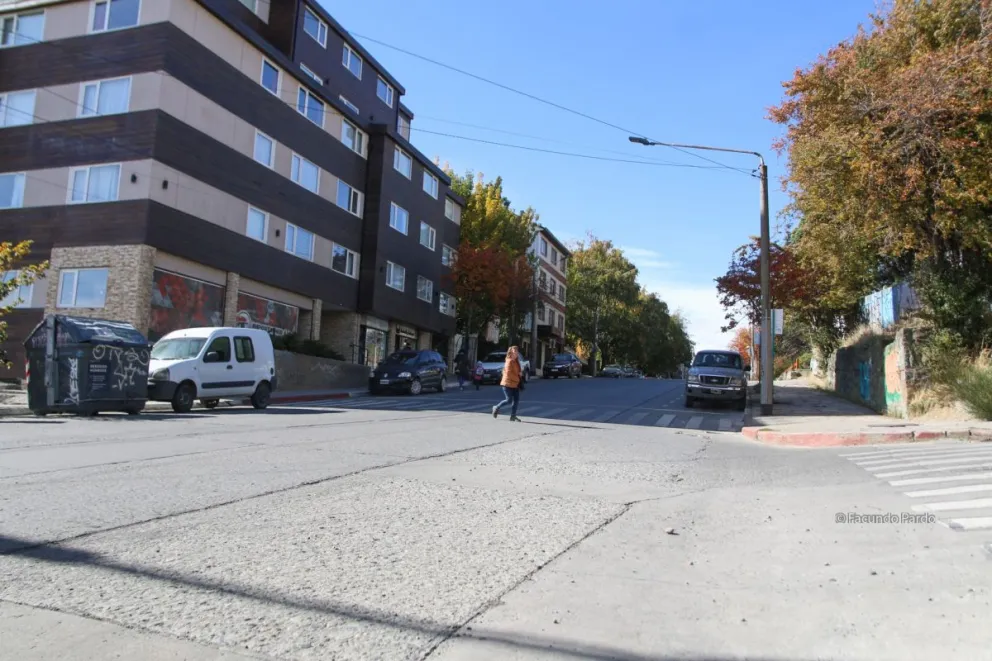 Caminaba con una moto que había sustraído, pero no llegó lejos