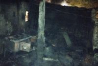 Vecinos intervinieron para sofocar las llamas de un voraz incendio 