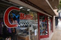Estafadores utilizaban el nombre de Ballis Autopartes para engañar a clientes