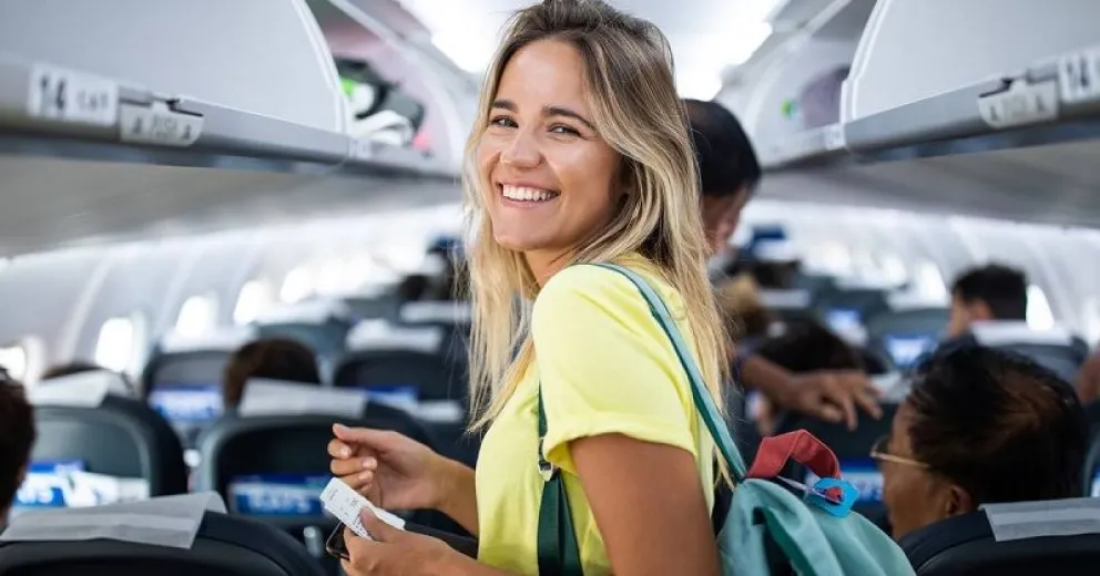 Cuáles son los mejores y peores asientos para viajar en avión, según la IA
