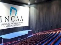 El Gobierno cierra oficialmente el INCAA: empleados en licencia obligatoria