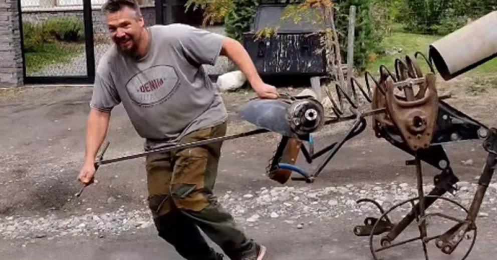 El "Ladrón de chatarra" lleva sus obras a Europa