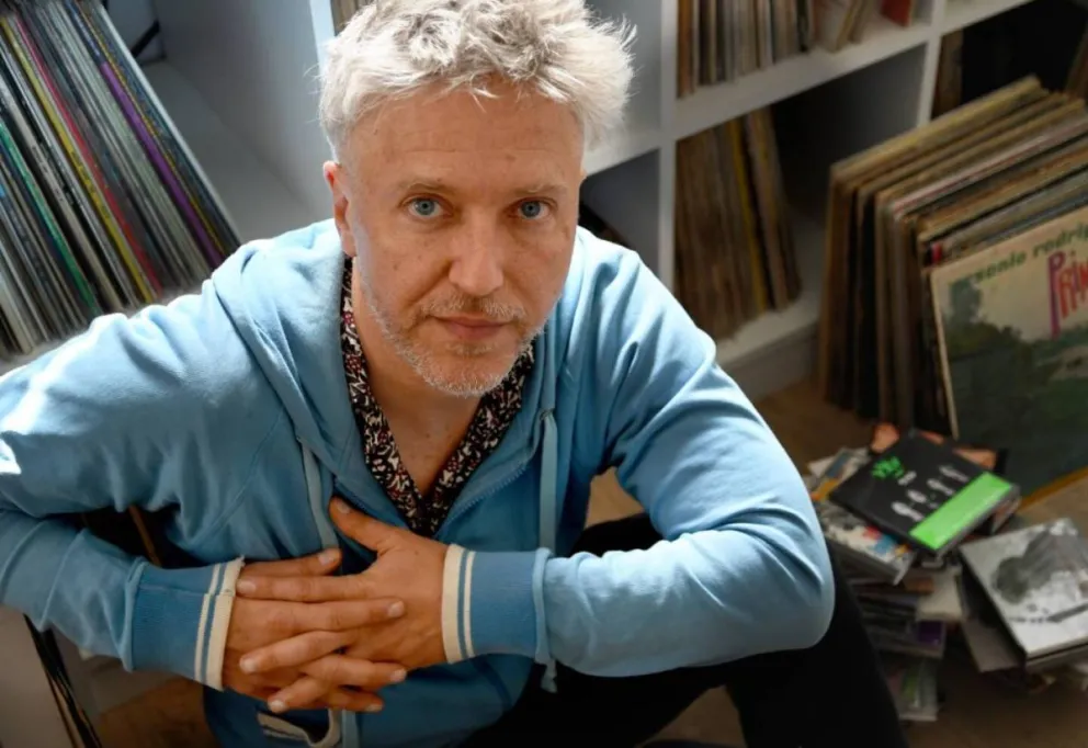 Vuelve Martín Buscaglia con “nuevas y viejas canciones”