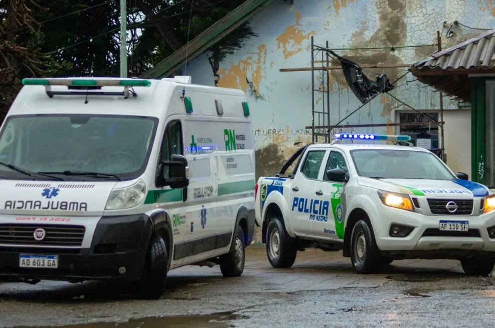 Hombre con heridas de arma blanca pidió ayuda en el cuartel de Bomberos Campanario