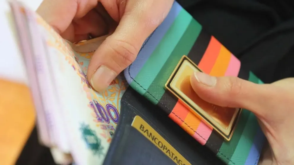 El Gobierno de Río Negro anuncia los pagos y compromisos para el personal estatal: conoce más