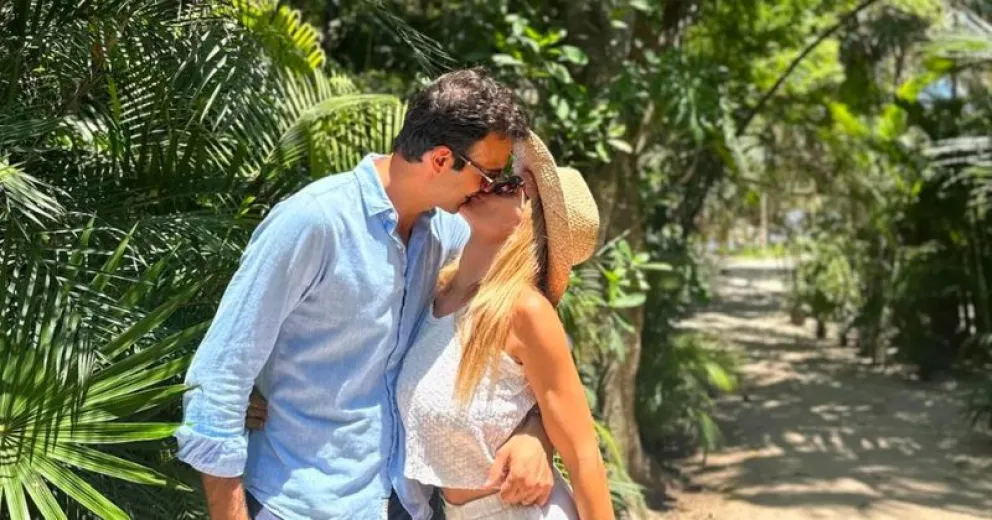 Las fotos de una figura en su luna de miel que sorprendieron