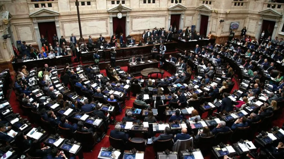 Ley Bases: el Gobierno logró la aprobación y se discuten los artículos clave