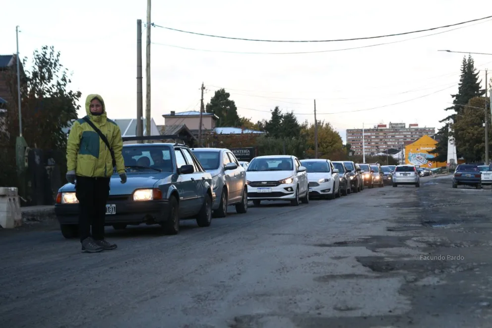 Reducción de calzada en la zona del Monolito por repavimentación de Bustillo