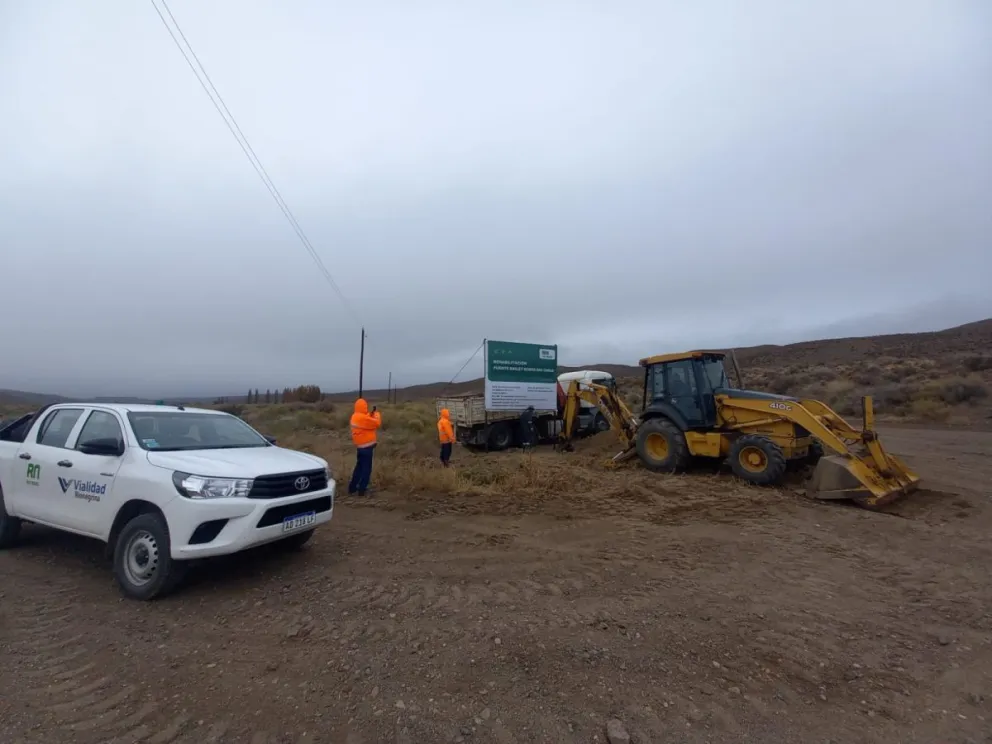 Comenzó la reparación del puente de Río Chico