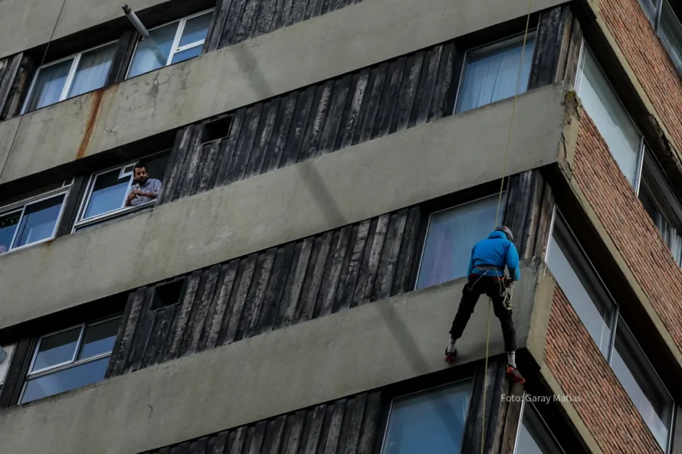 Luego del incendio en 2022, renovarán la fachada del Bariloche Center