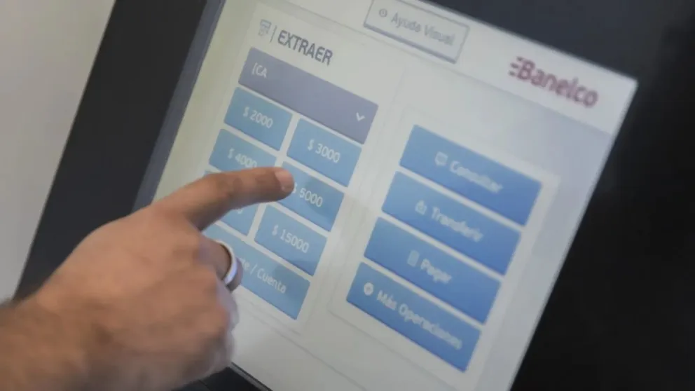 Mañana comienzan los pagos a estatales con aumentos acordados