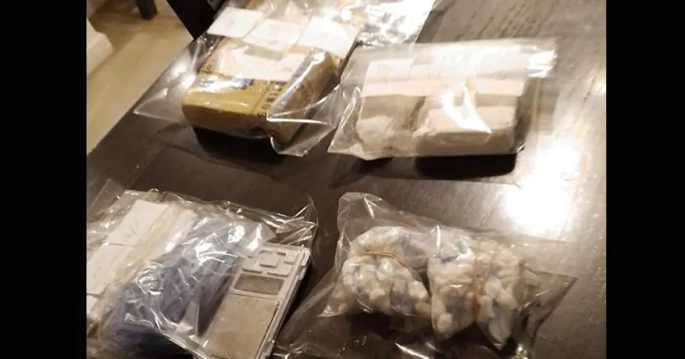 Una pareja se hacía pasar por turistas para ingresar droga a Bariloche: quedaron detenidos