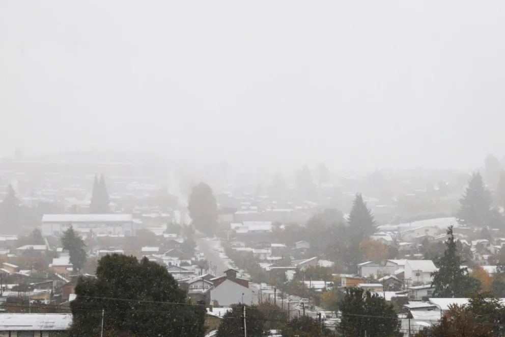Varios barrios de Bariloche sin servicio eléctrico