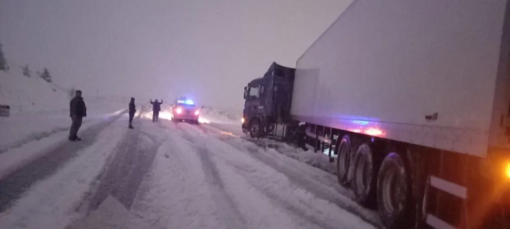 La Ruta 40 permanecerá cortada a la circulación hasta nuevo aviso 