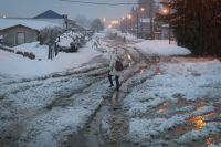 Las calles de los barrios hechas sopa y la difícil vuelta a casa en Bariloche