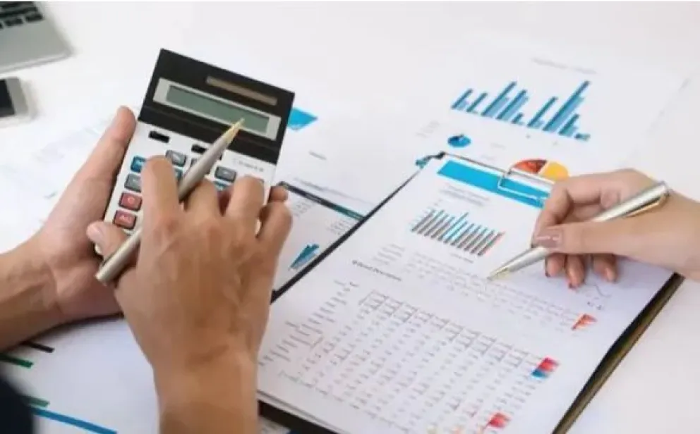 Fuerte caída en transferencias a provincias durante abril