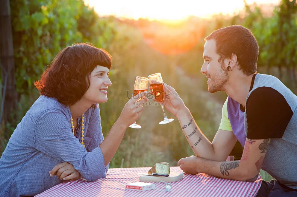 Seres astrológicos se alinean en mayo: ¿quién es tu compañero ideal?