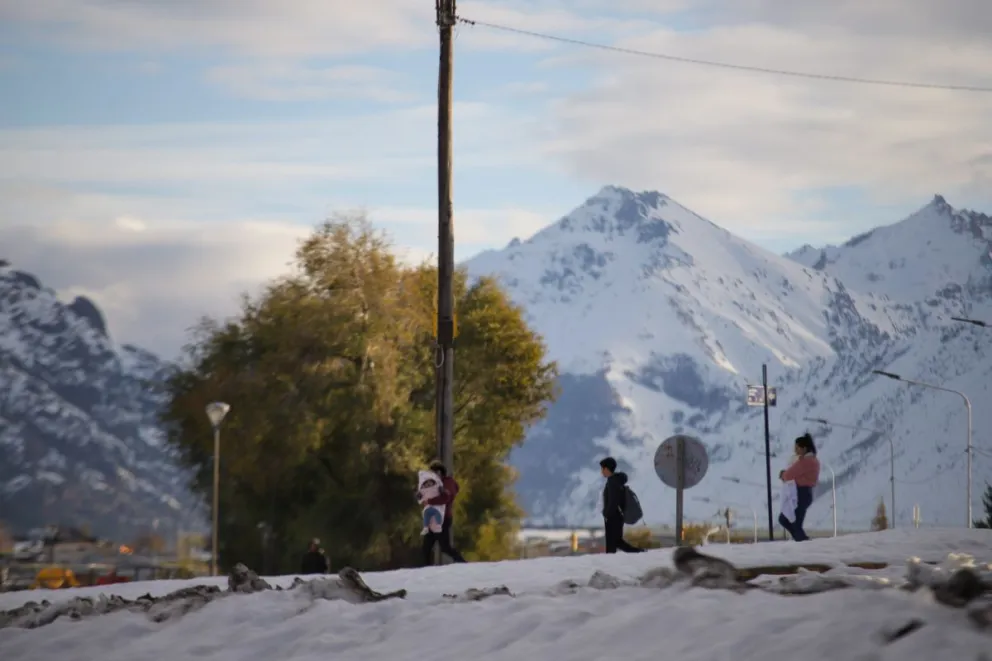 Nieve y lluvia en un principio de semana difícil
