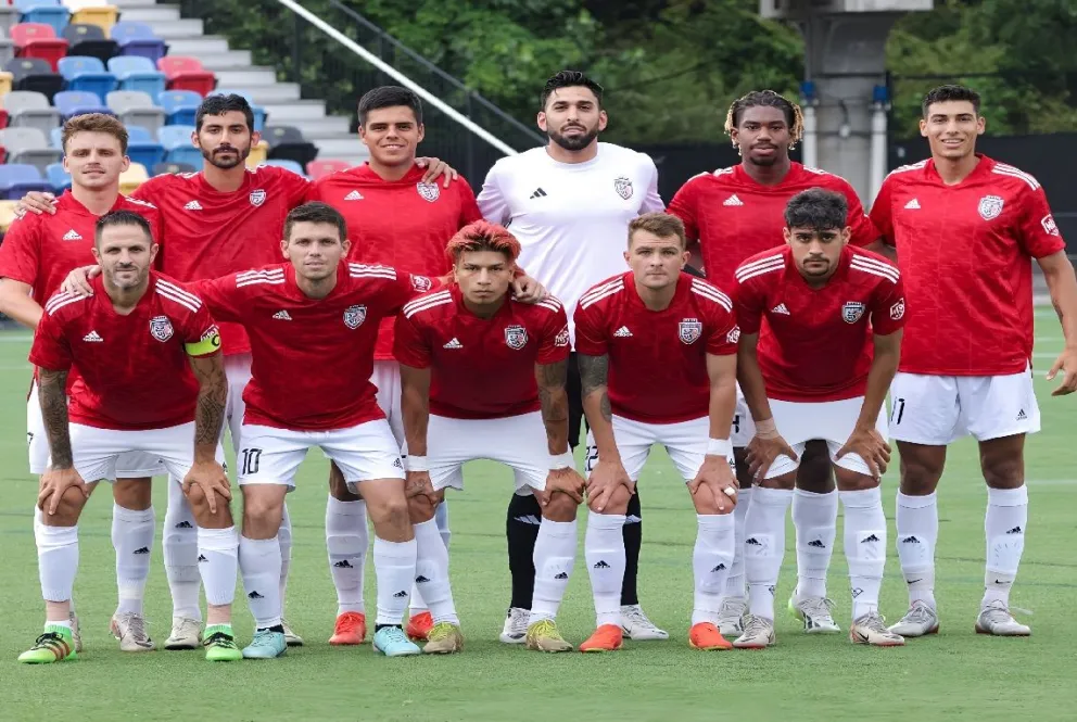 El viedmense, ex Boca que será técnico, jugador  y capitán del Club de Lyon FC de los Estados Unidos