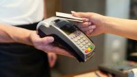 Detienen a un barilochense por realizar estafas con tarjetas de crédito en El Bolsón 
