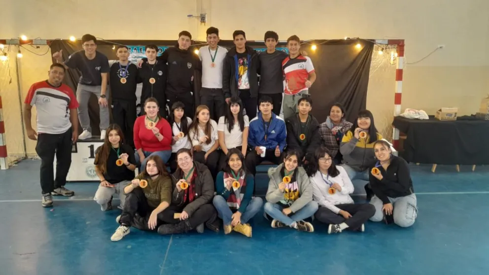 Impecable certamen infantil en la escuela 201
