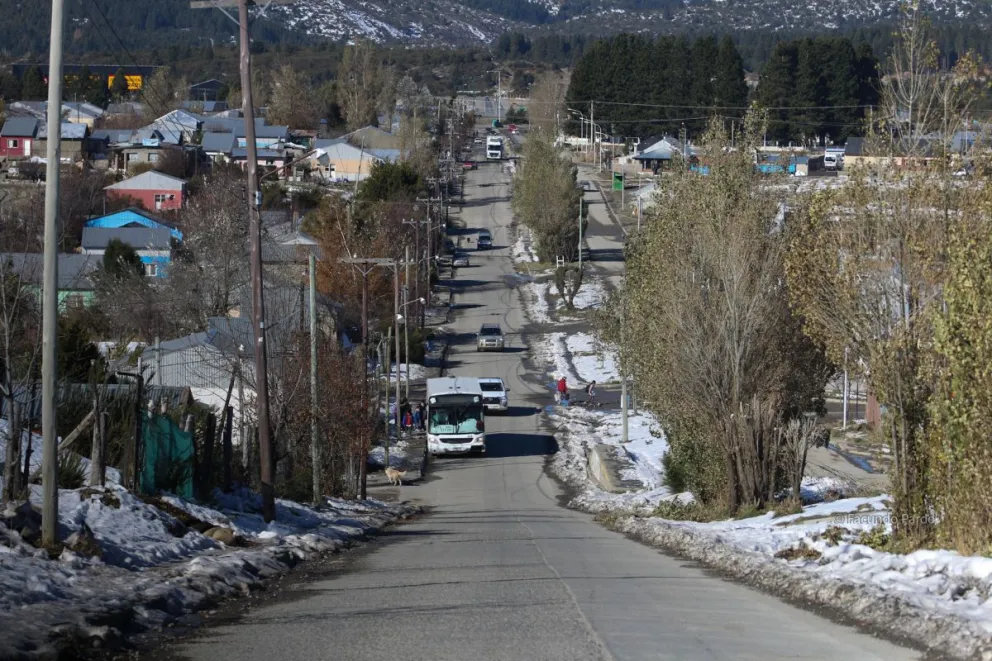 Sorprendieron a un individuo cuando discutía con una mujer a la que no podía acercarse