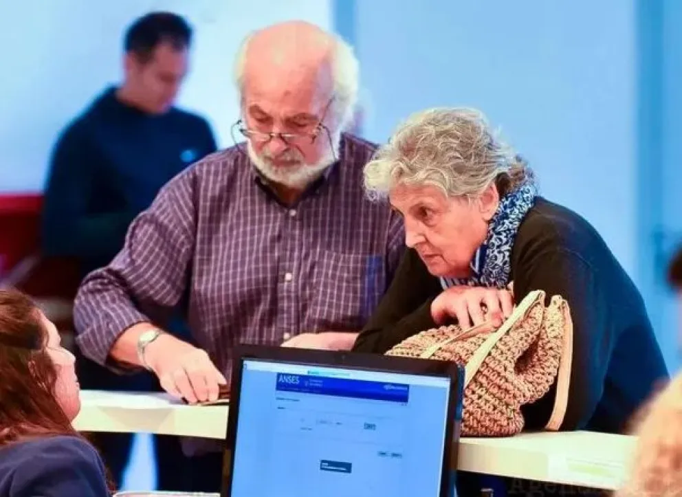 ANSES confirmó cuánto aumentarán las jubilaciones y la AUH en junio
