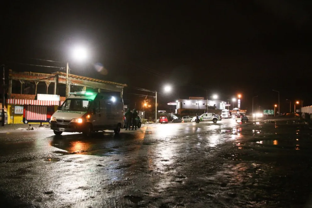 Mujer resultó herida al ser atropellada en la rotonda de Pasaje Gutiérrez y Ruta