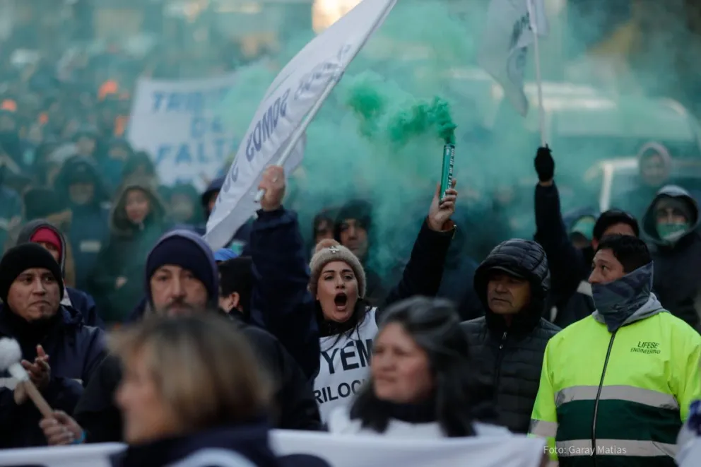 Soyem marcha al Centro Cívico y se agudiza el conflicto paritario con el Ejecutivo municipal 