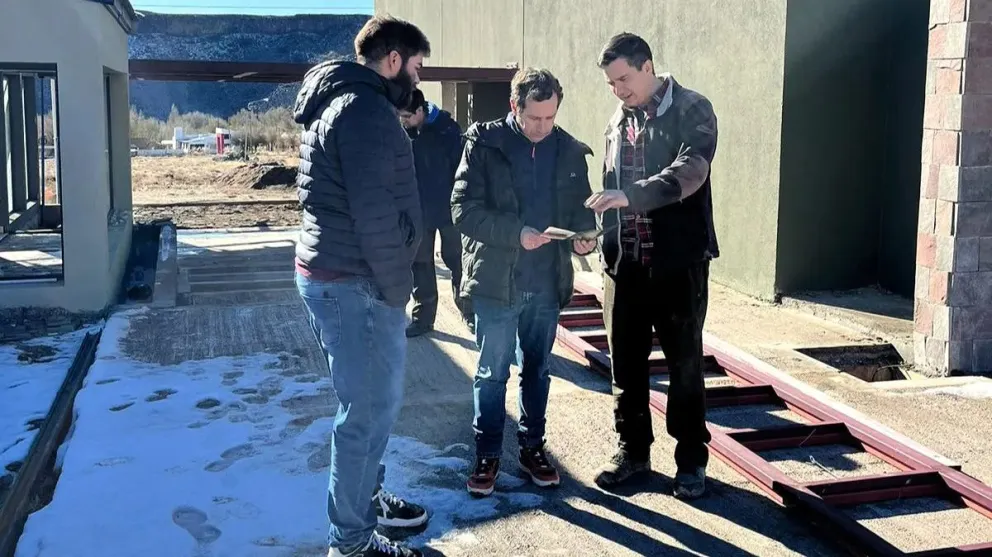 Provincia y Municipio buscan potenciar el desarrollo turístico de Comallo