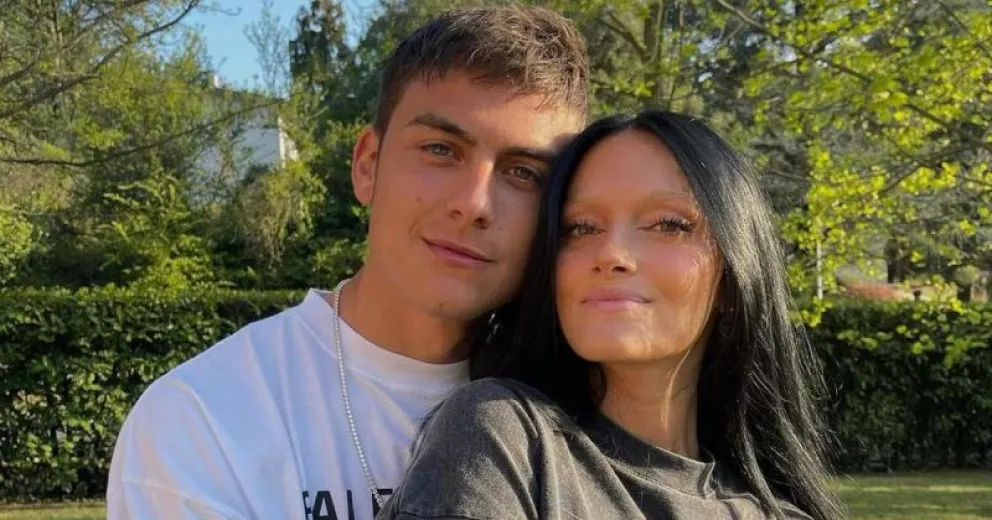 El increíble look de Oriana Sabatini y Paulo Dybala en la alfombra roja del festival de Cannes