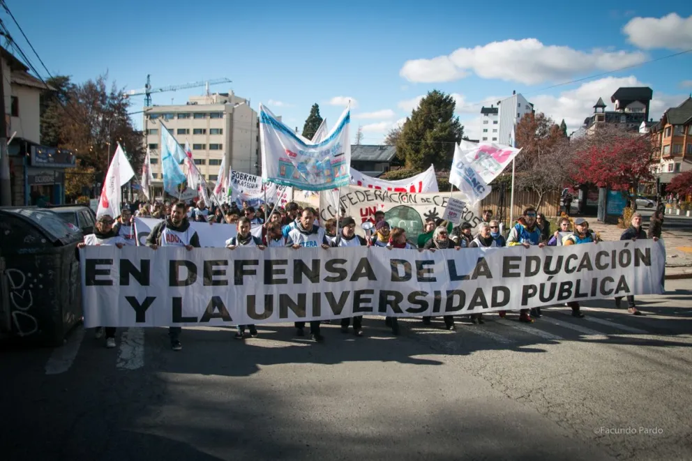 UnTER reportó un 90% de adhesión al paro nacional del jueves