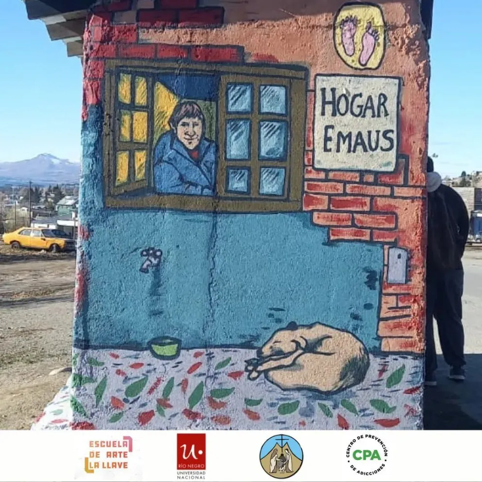Hogar Emaús y "Sin Anestesia" realizaron intervención artística en una garita del Alto