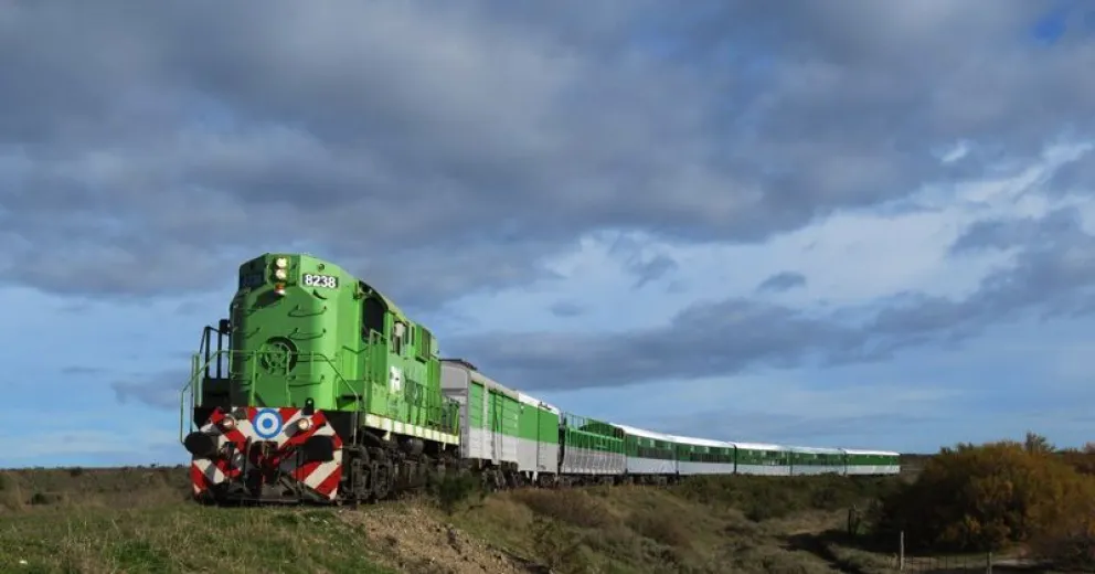 Tren Patagónico reanuda el servicio de la costa a Bariloche aunque con recorrido limitado