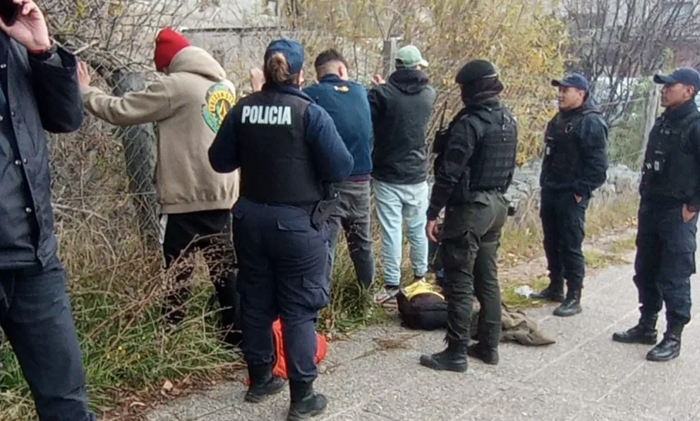 Policía recuperó instrumental médico que ladrones sustrajeron de un vehículo